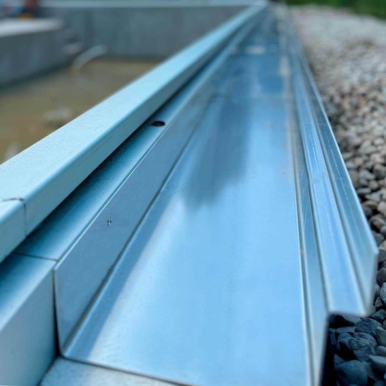 immagine struttura bordo a sfioro coral piscina