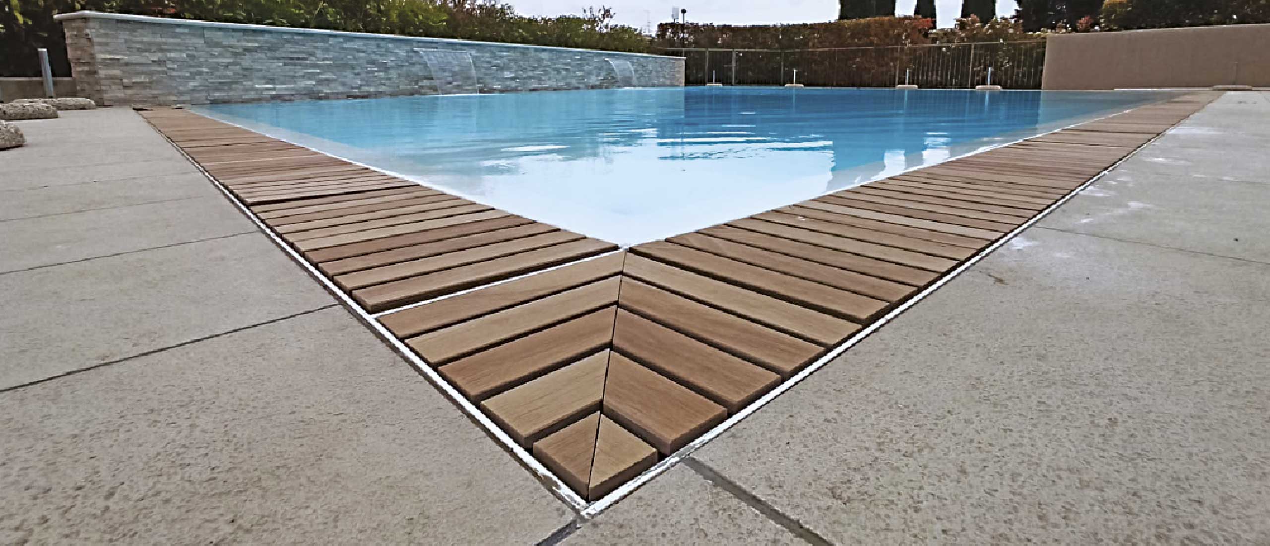 Angolus series swimming pool grids
