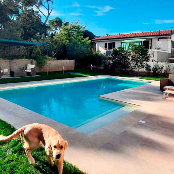 infinity pool bordo toro felix beige