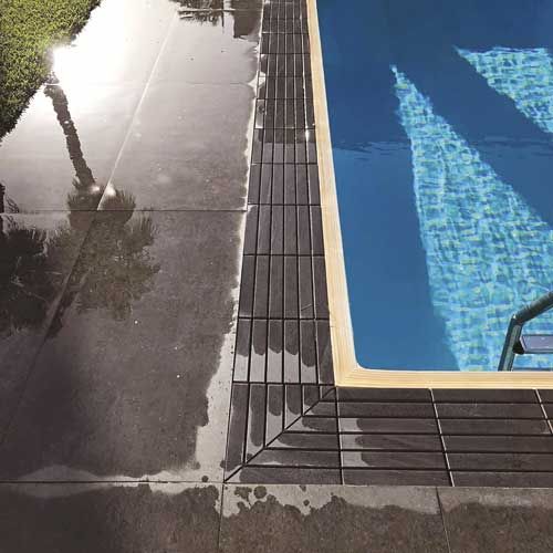 Stone effect pool flooring - Meta